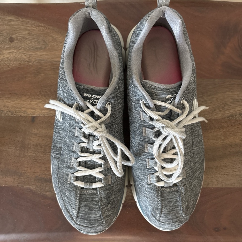 Skechers Elite Women's Shoes Gray Memory Foam SN11863EW Size 9.5